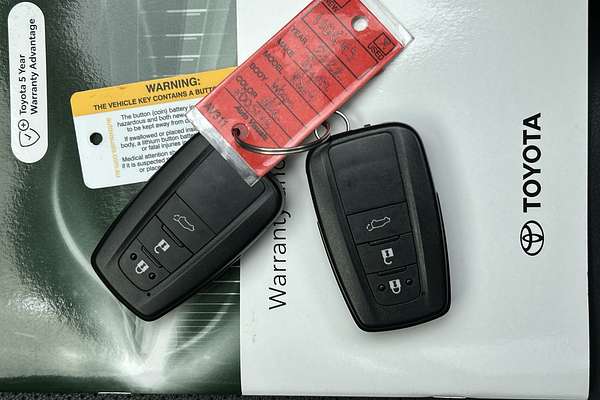 2022 Toyota RAV4 Cruiser AXAH54R thumb-22