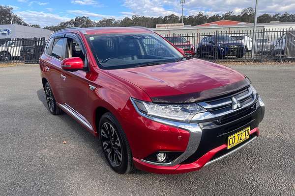 2018 Mitsubishi Outlander PHEV Exceed ZK