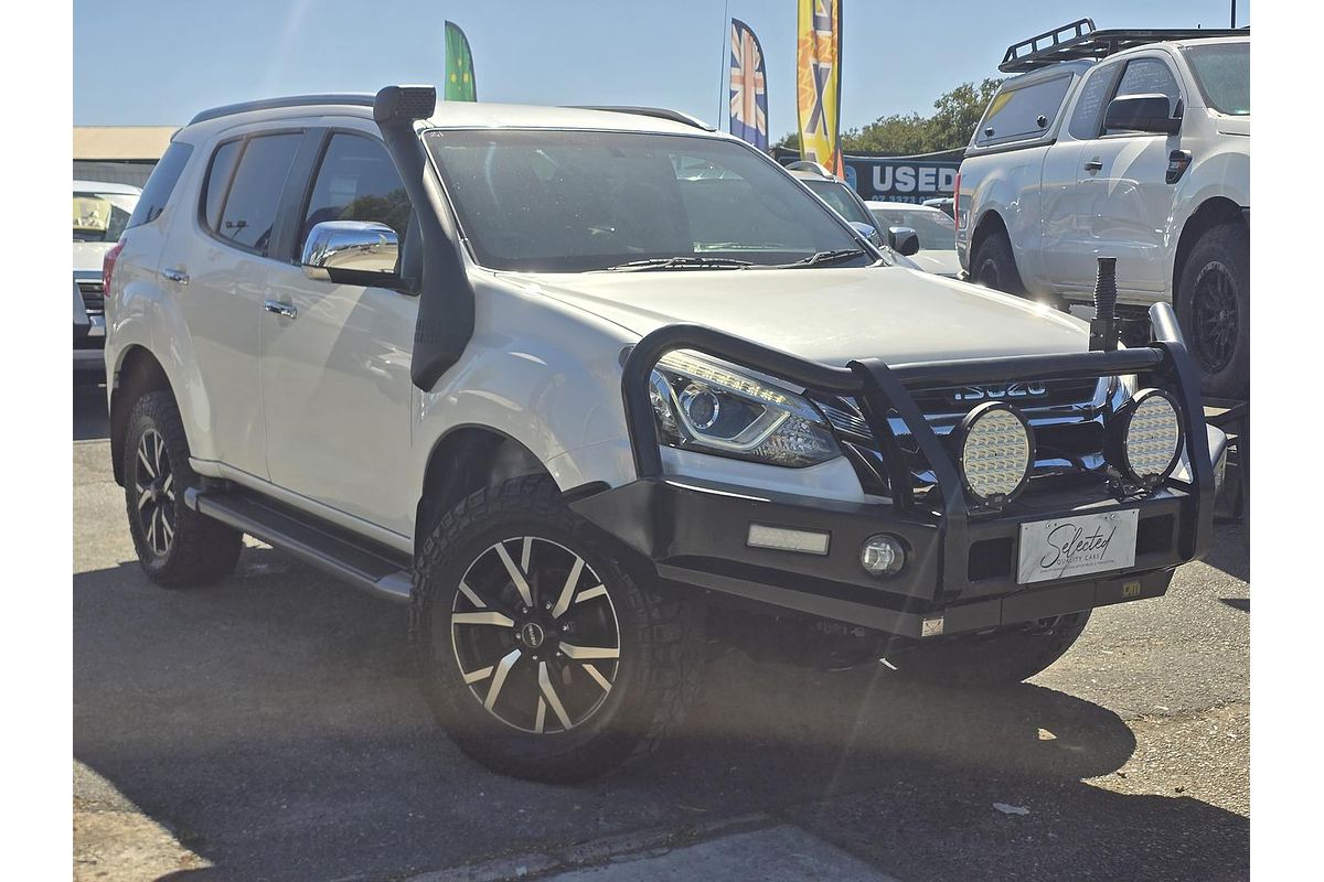 2021 Isuzu MU-X LS-T
