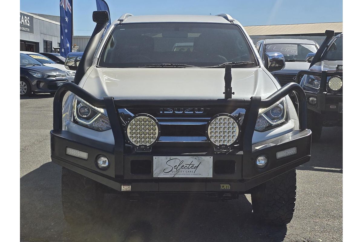 2021 Isuzu MU-X LS-T