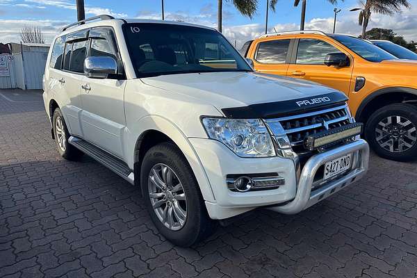 2018 Mitsubishi Pajero GLX NX thumb-0
