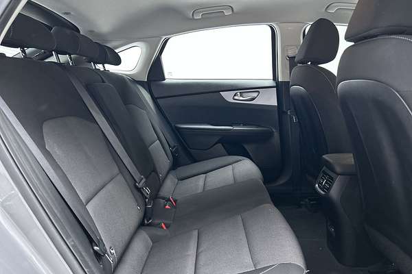 2022 Kia Cerato S BD thumb-10