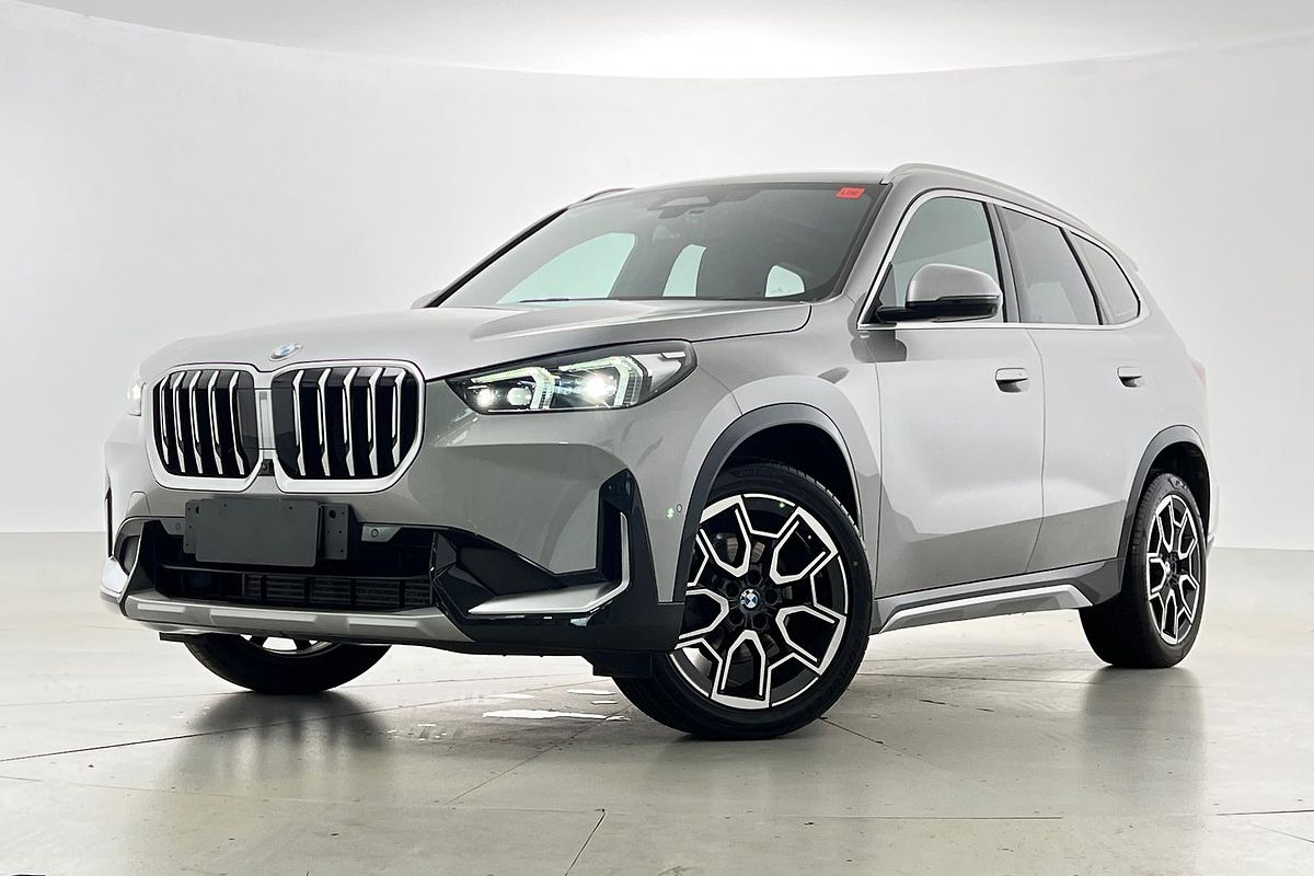 2023 BMW X1 sDrive18i U11