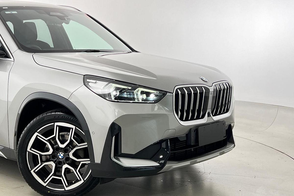 2023 BMW X1 sDrive18i U11