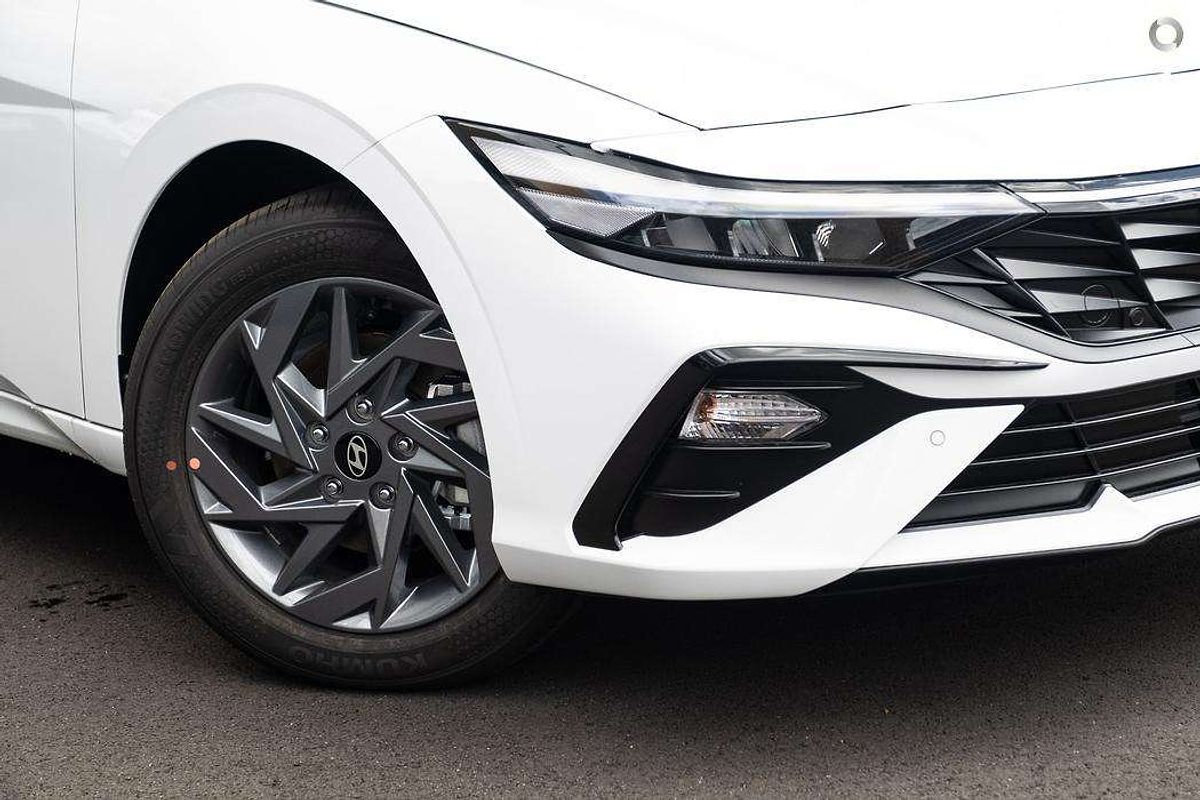 2026 Hyundai i30 Elite Hybrid CN7.V4
