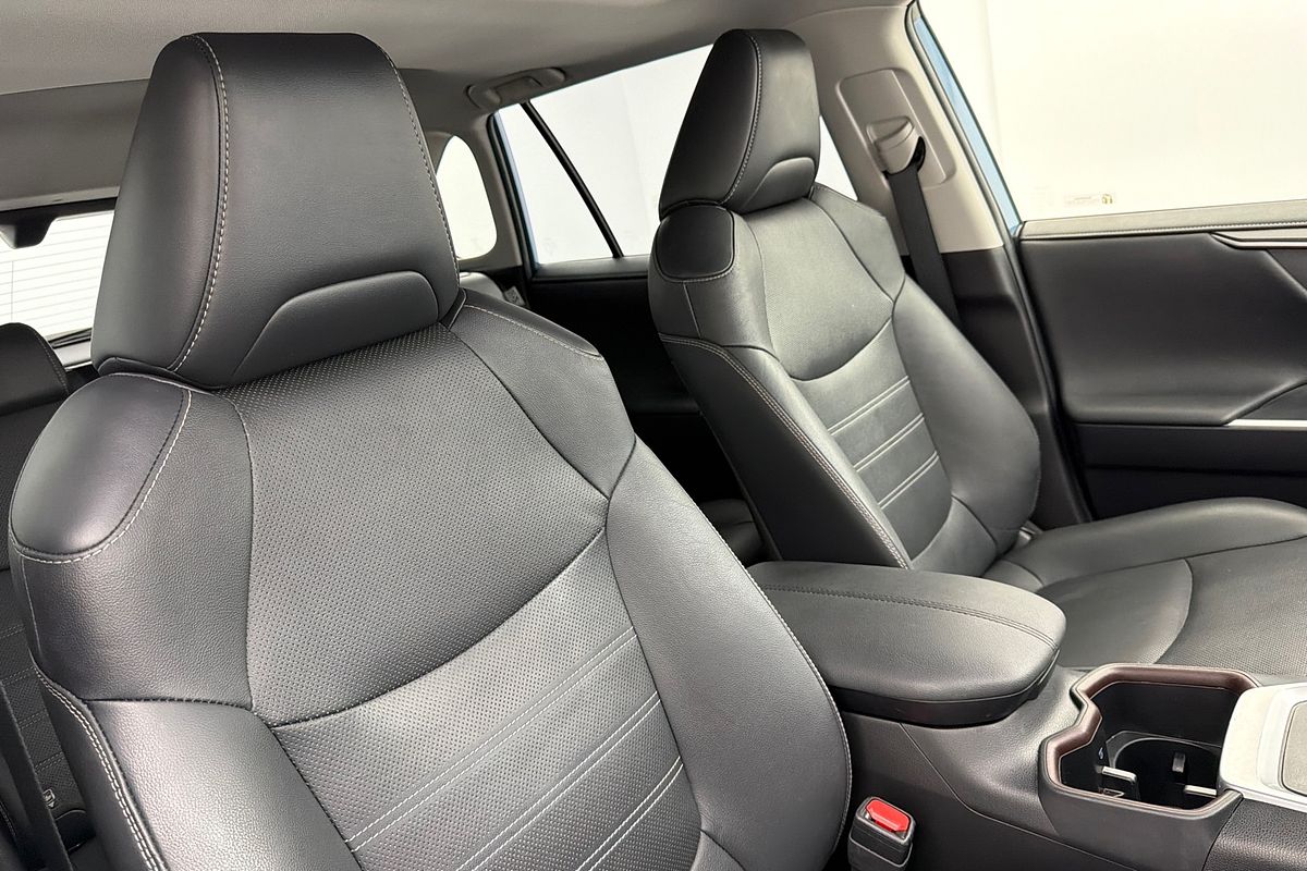 2022 Toyota RAV4 Cruiser AXAH52R