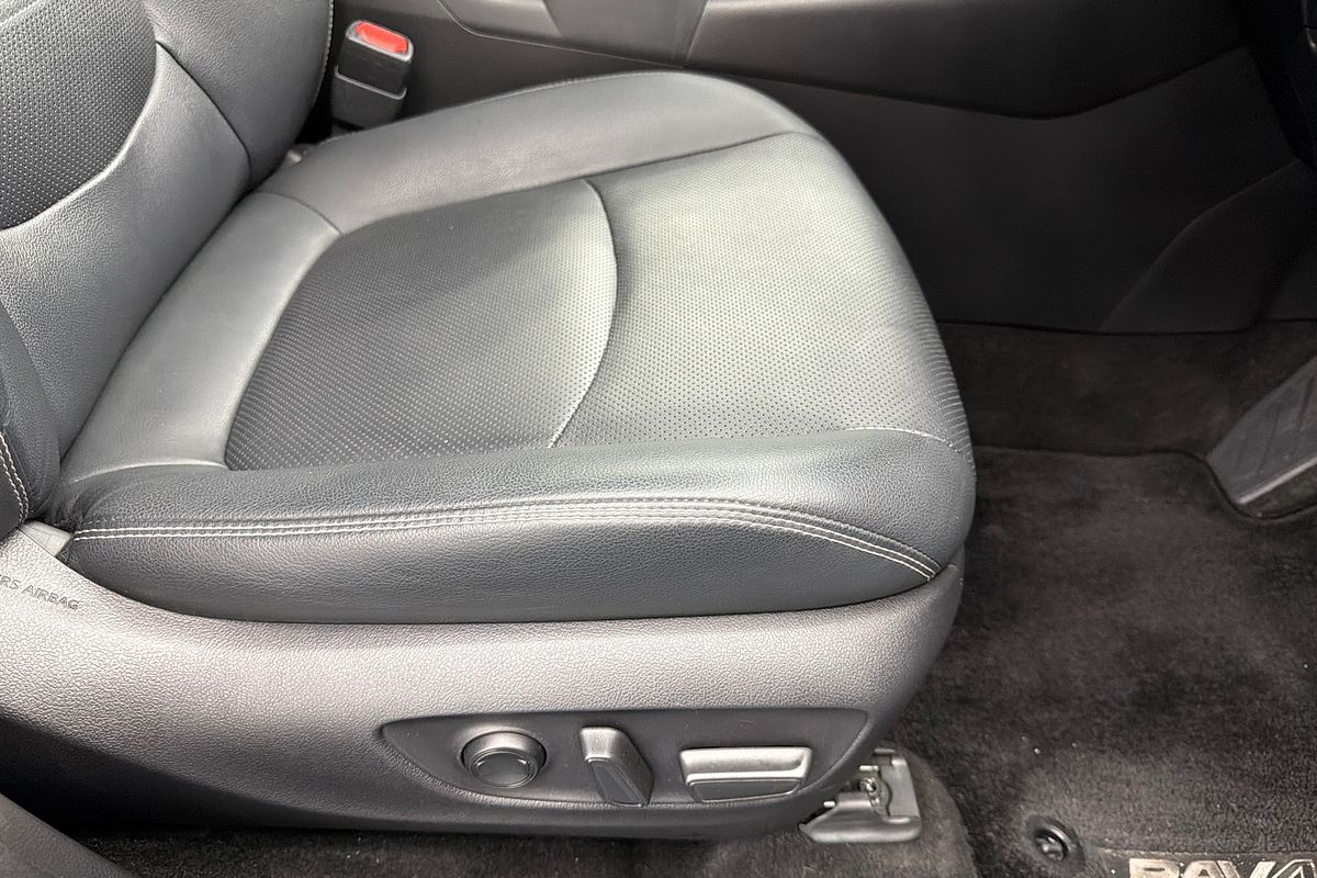 2022 Toyota RAV4 Cruiser AXAH52R