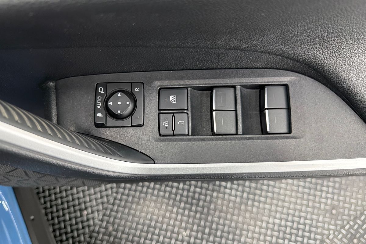2022 Toyota RAV4 Cruiser AXAH52R