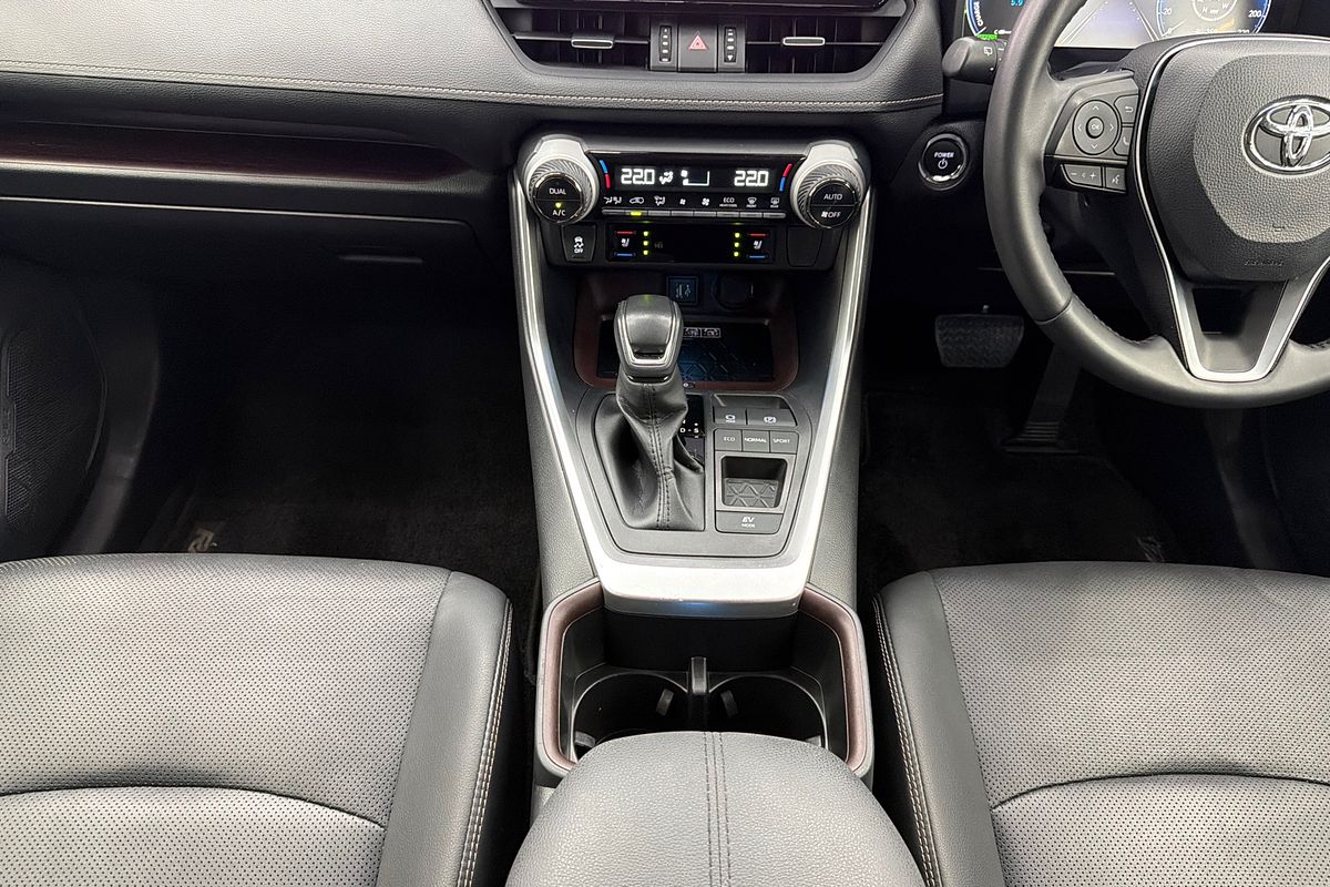 2022 Toyota RAV4 Cruiser AXAH52R