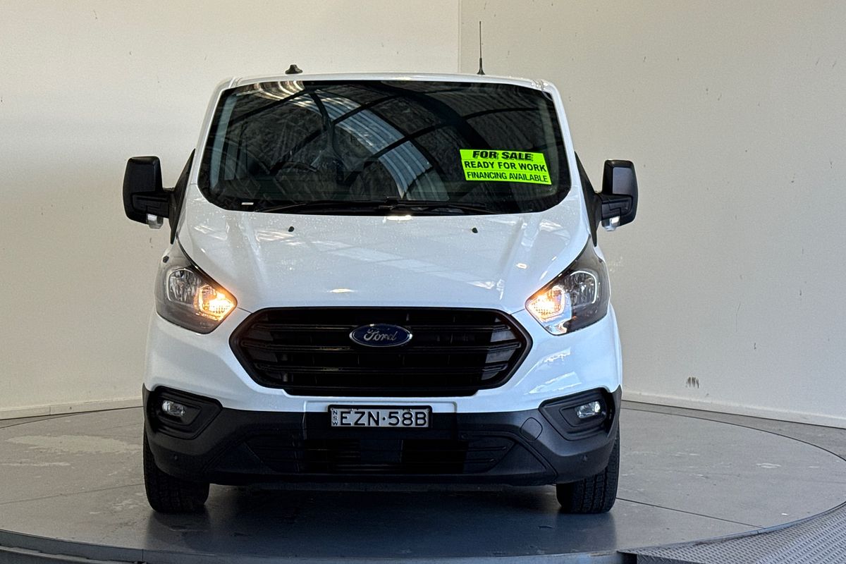 2022 Ford Transit Custom