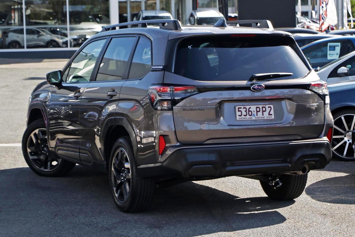 2025 Subaru Forester Hybrid S6