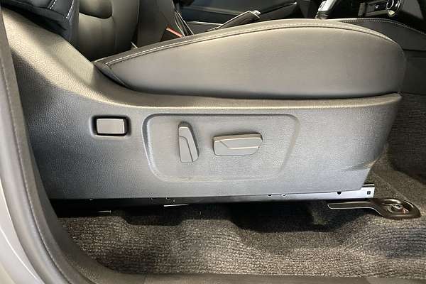 2026 Mazda BT-50 GT TF thumb-17