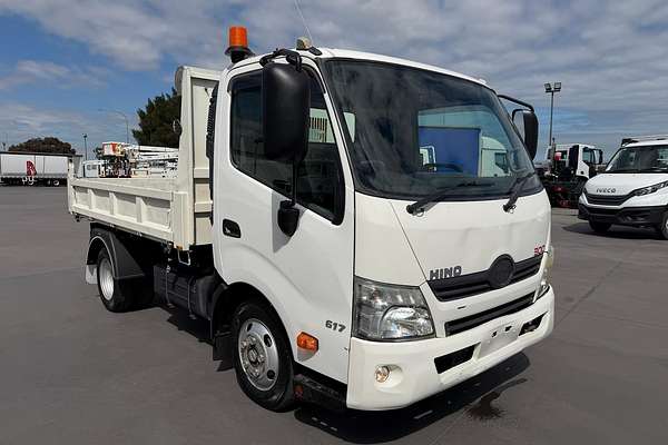 2018 Hino 300 Series 617
