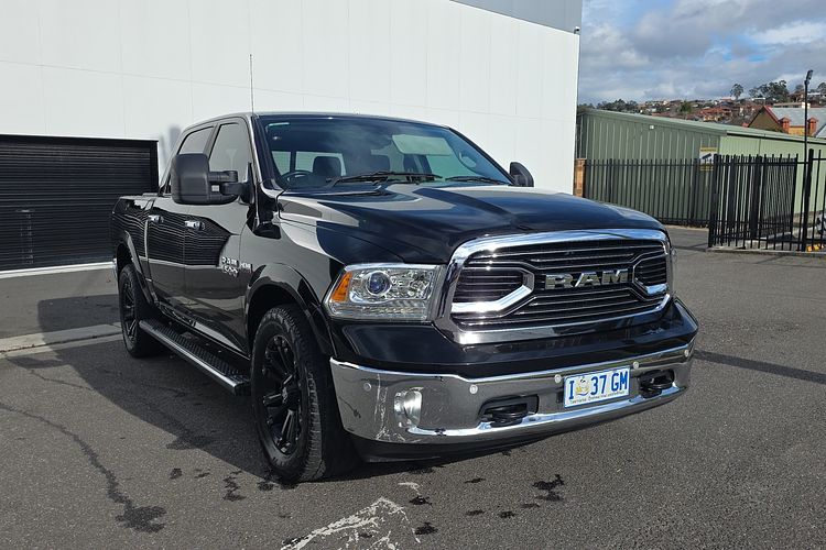 2019 RAM 1500 Laramie DS 4X4 SWB