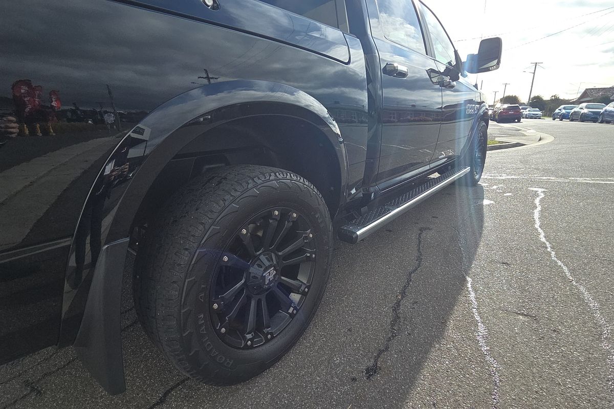 2019 RAM 1500 Laramie DS 4X4 SWB