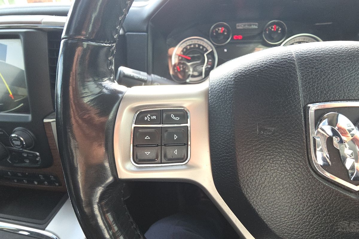 2019 RAM 1500 Laramie DS 4X4 SWB