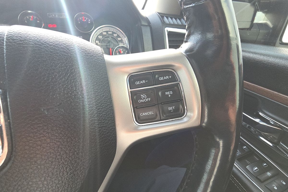 2019 RAM 1500 Laramie DS 4X4 SWB