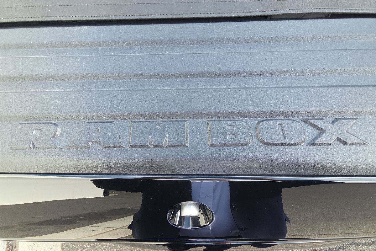 2019 RAM 1500 Laramie DS 4X4 SWB