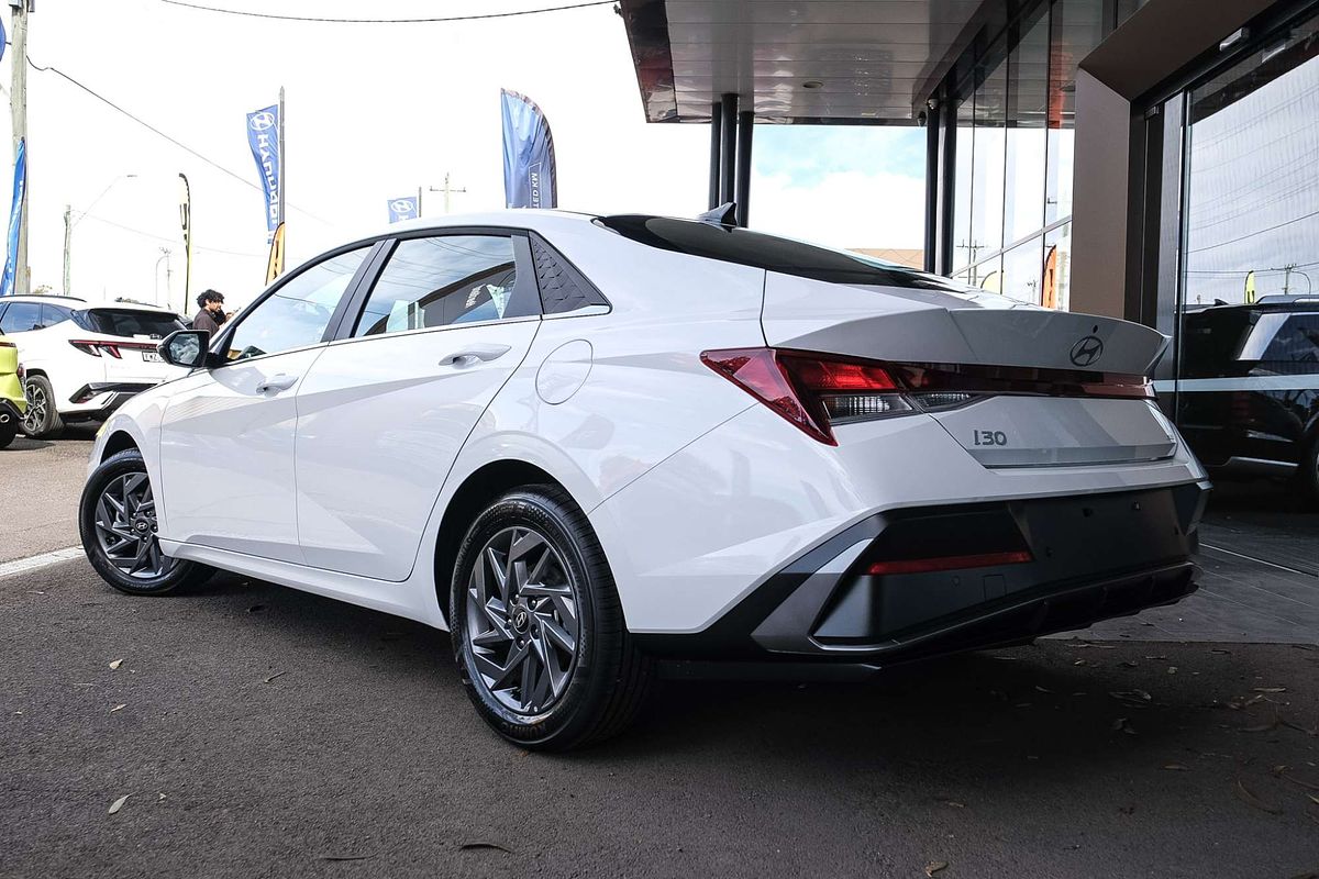2026 Hyundai i30 Hybrid CN7.V4