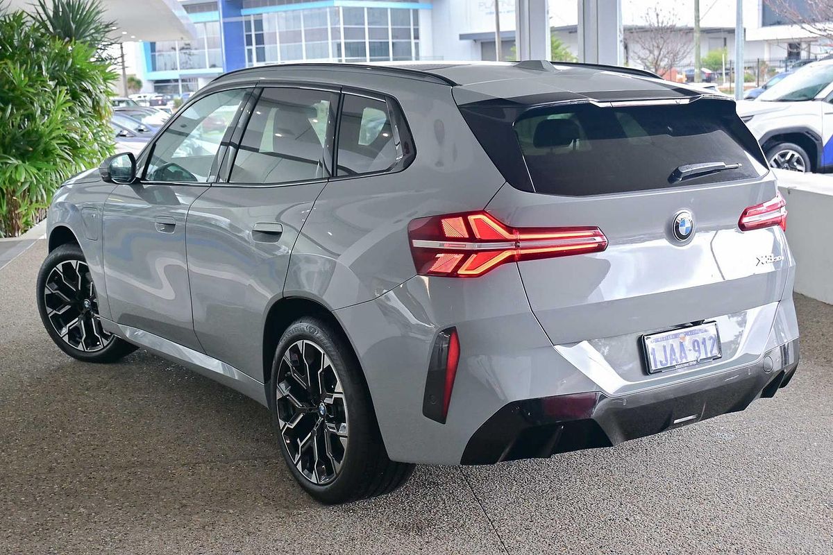 2026 BMW X3 30e xDrive G45