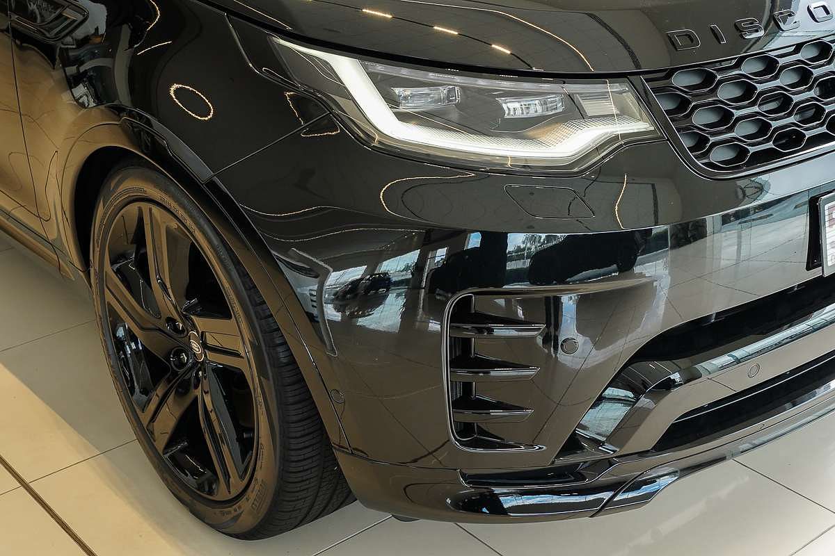 2025 Land Rover Discovery D350 Dynamic SE Series 5