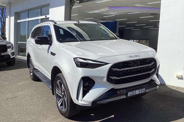 2025 Isuzu MU-X LS-T