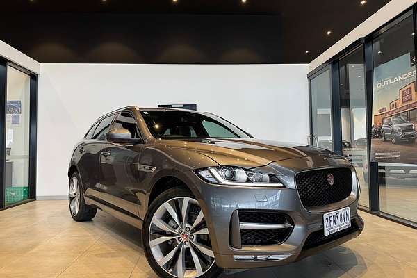 2017 Jaguar F-PACE 20d R-Sport X761