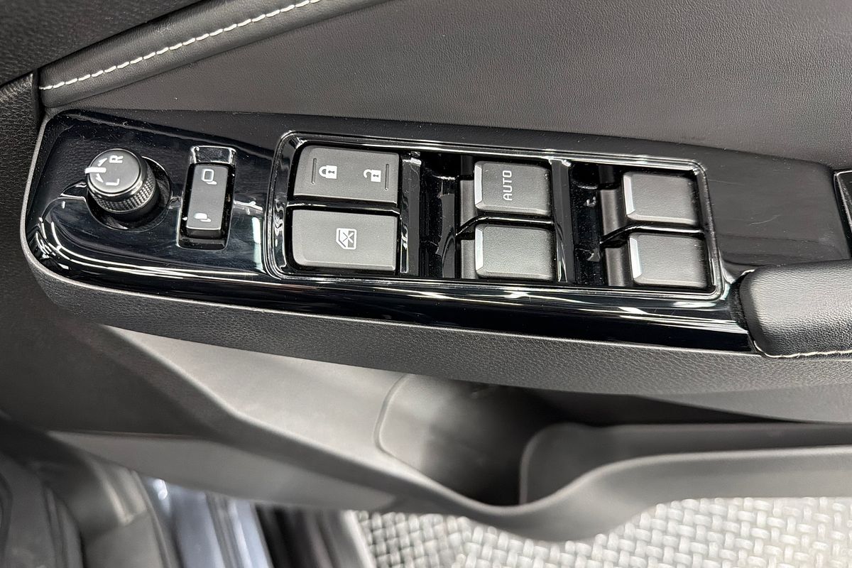 2022 Isuzu MU-X LS-T