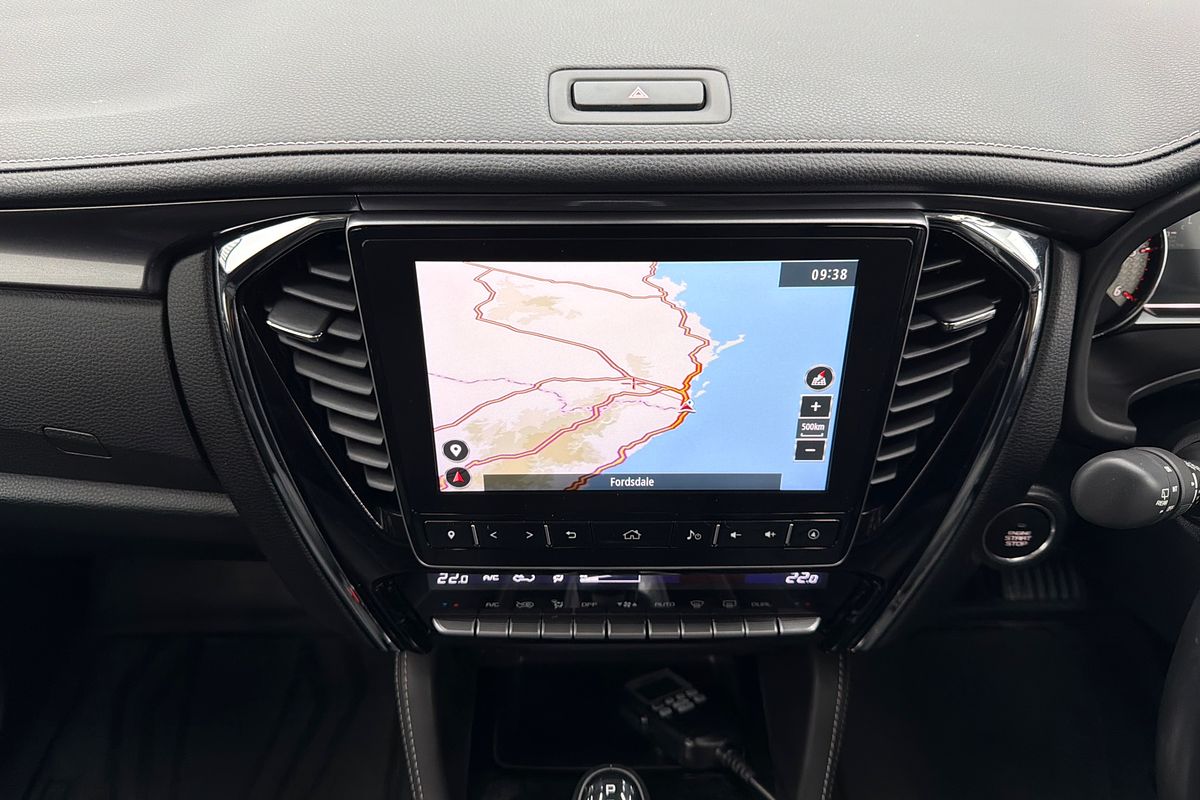 2022 Isuzu MU-X LS-T