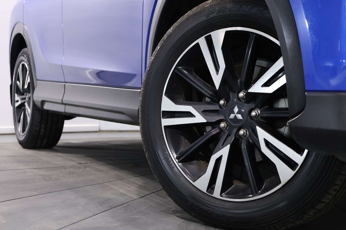 2023 Mitsubishi Eclipse Cross LS YB