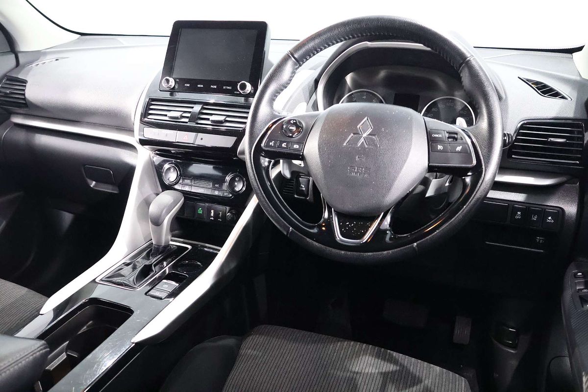 2023 Mitsubishi Eclipse Cross LS YB