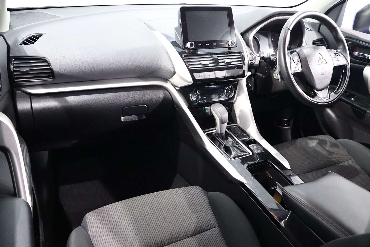 2023 Mitsubishi Eclipse Cross LS YB
