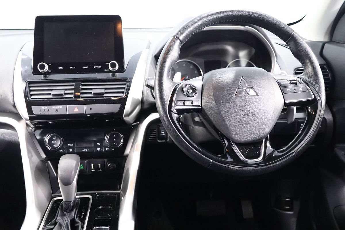 2023 Mitsubishi Eclipse Cross LS YB