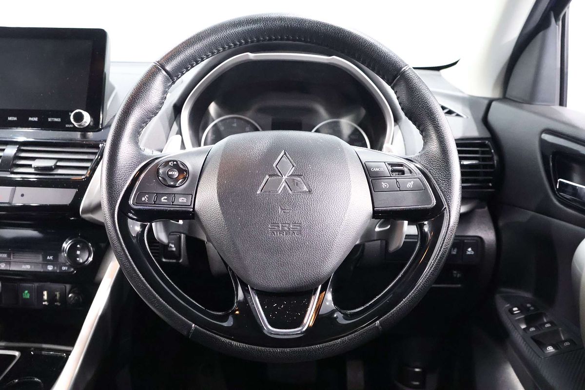 2023 Mitsubishi Eclipse Cross LS YB