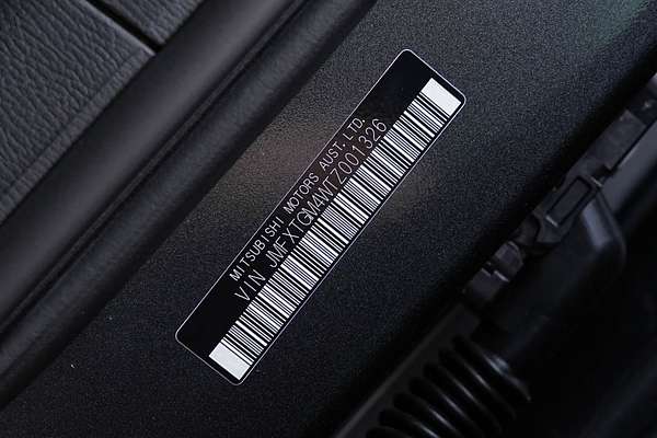 2026 Mitsubishi Outlander Exceed ZM thumb-22