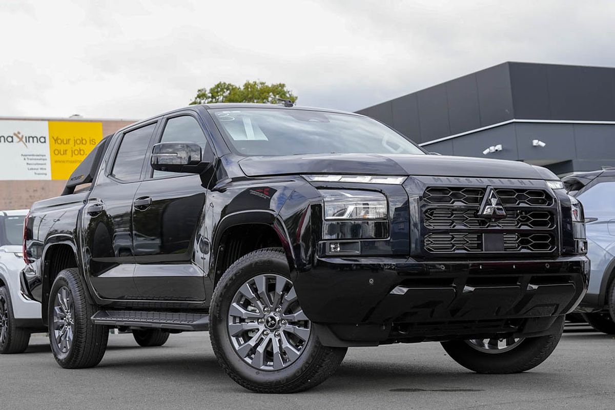 2026 Mitsubishi Triton GLS MV 4X4