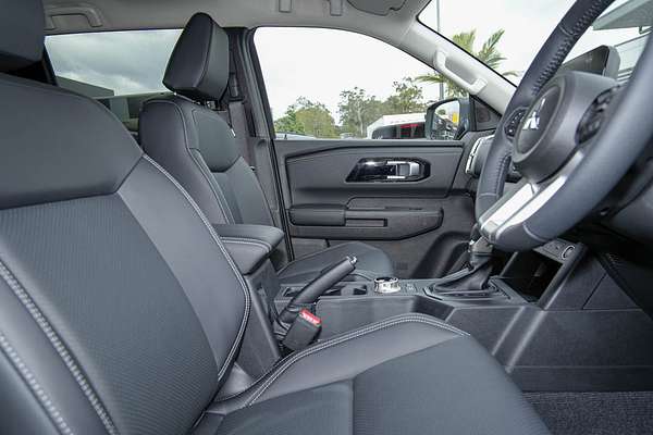 2026 Mitsubishi Triton GLS MV 4X4 thumb-7