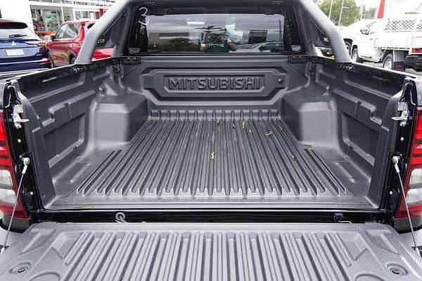 2026 Mitsubishi Triton GLS MV 4X4 thumb-17