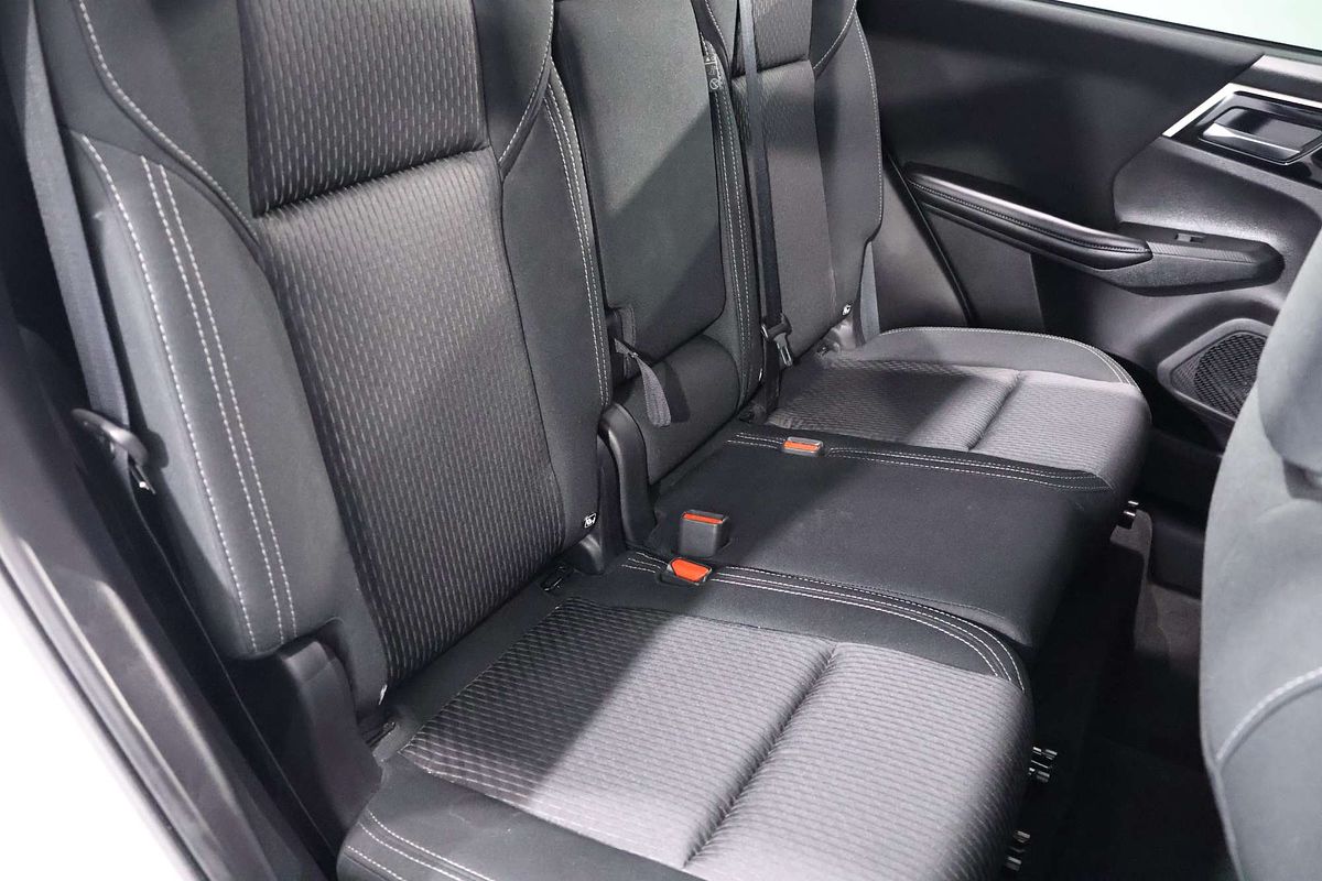 2021 Mitsubishi Outlander LS ZM