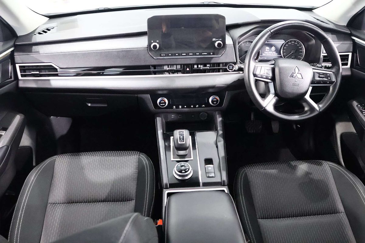 2021 Mitsubishi Outlander LS ZM