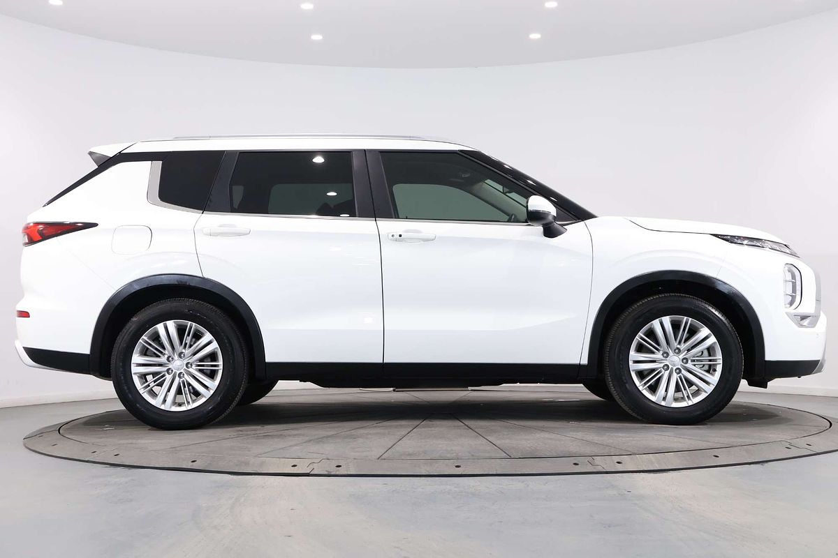2021 Mitsubishi Outlander LS ZM