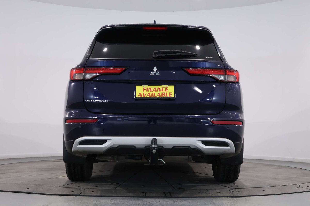 2022 Mitsubishi Outlander LS ZM