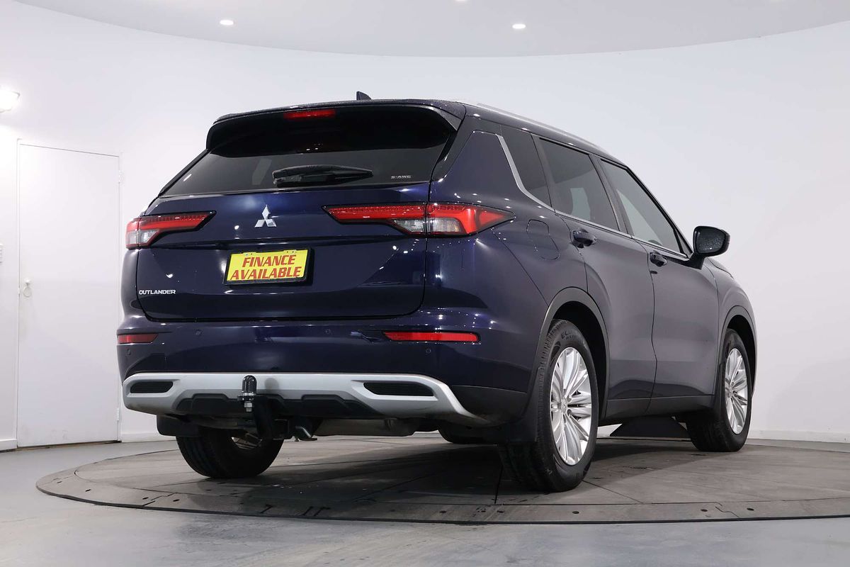 2022 Mitsubishi Outlander LS ZM