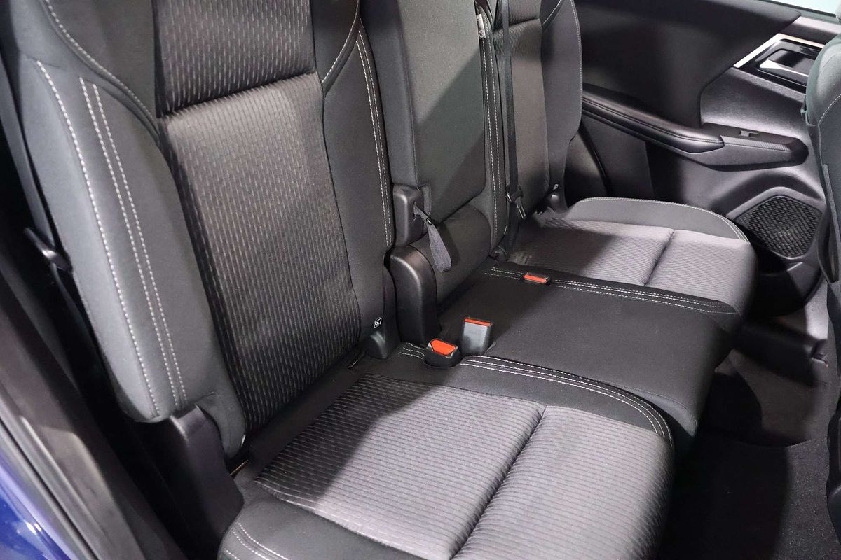 2022 Mitsubishi Outlander LS ZM