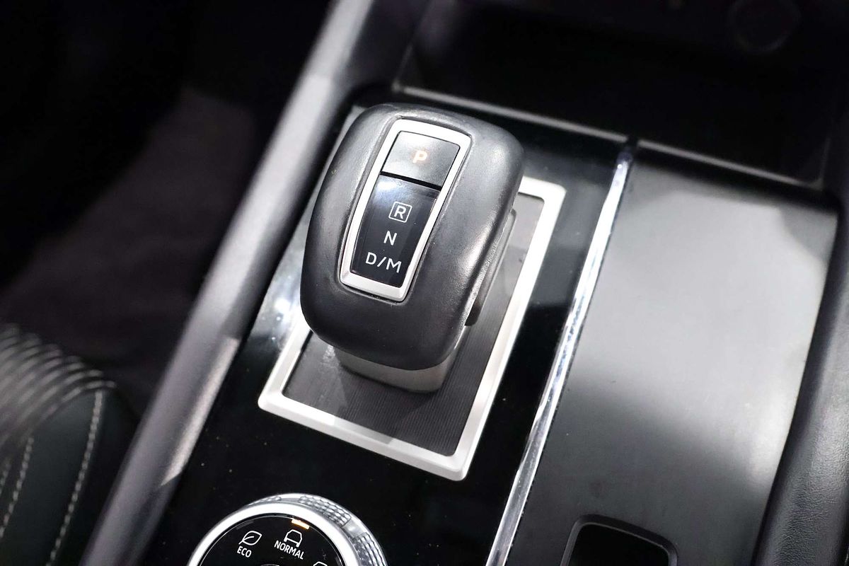 2022 Mitsubishi Outlander LS ZM