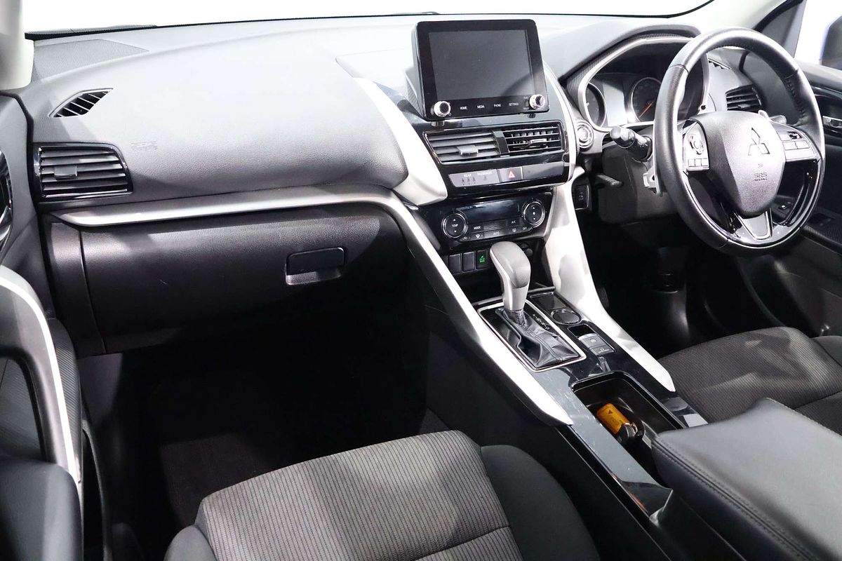 2023 Mitsubishi Eclipse Cross LS YB