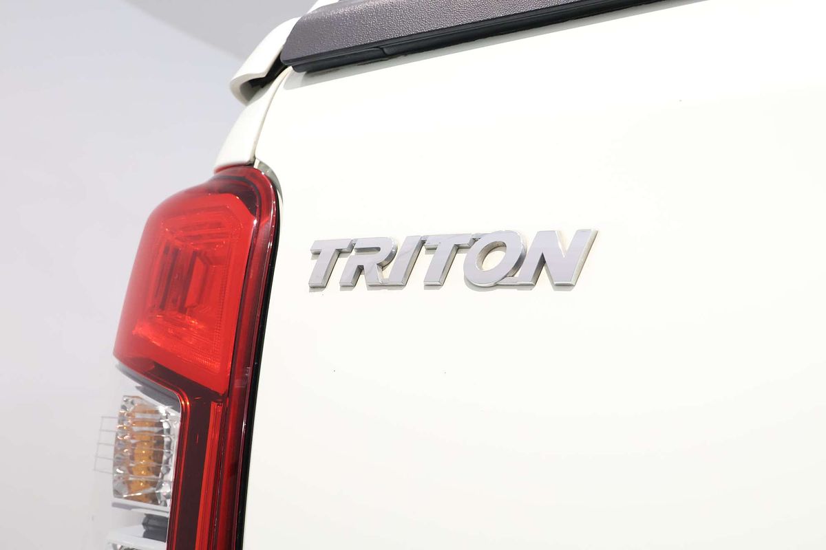 2020 Mitsubishi Triton GLX+ MR 4X4