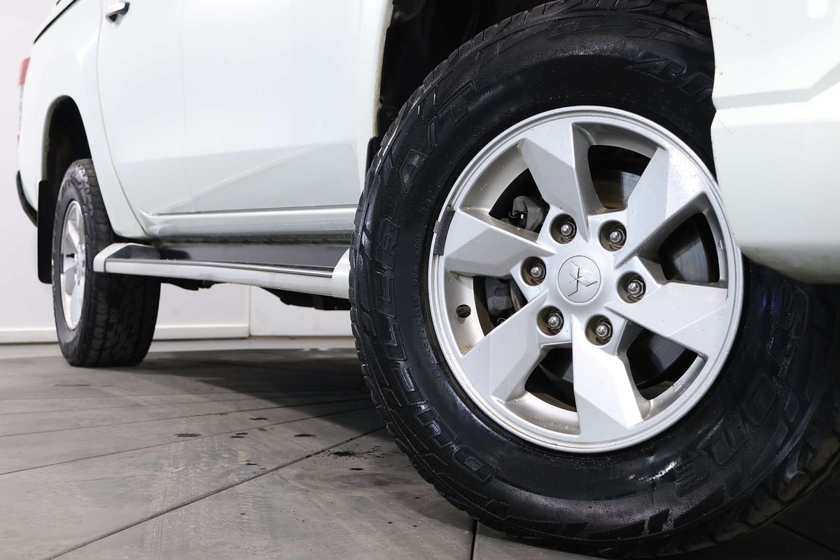 2020 Mitsubishi Triton GLX+ MR 4X4
