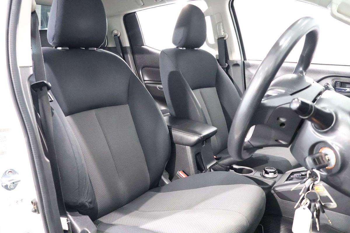 2020 Mitsubishi Triton GLX+ MR 4X4