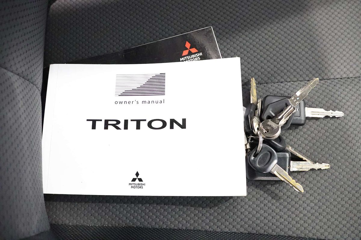2020 Mitsubishi Triton GLX+ MR 4X4